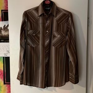 Wrangler button down shirt
